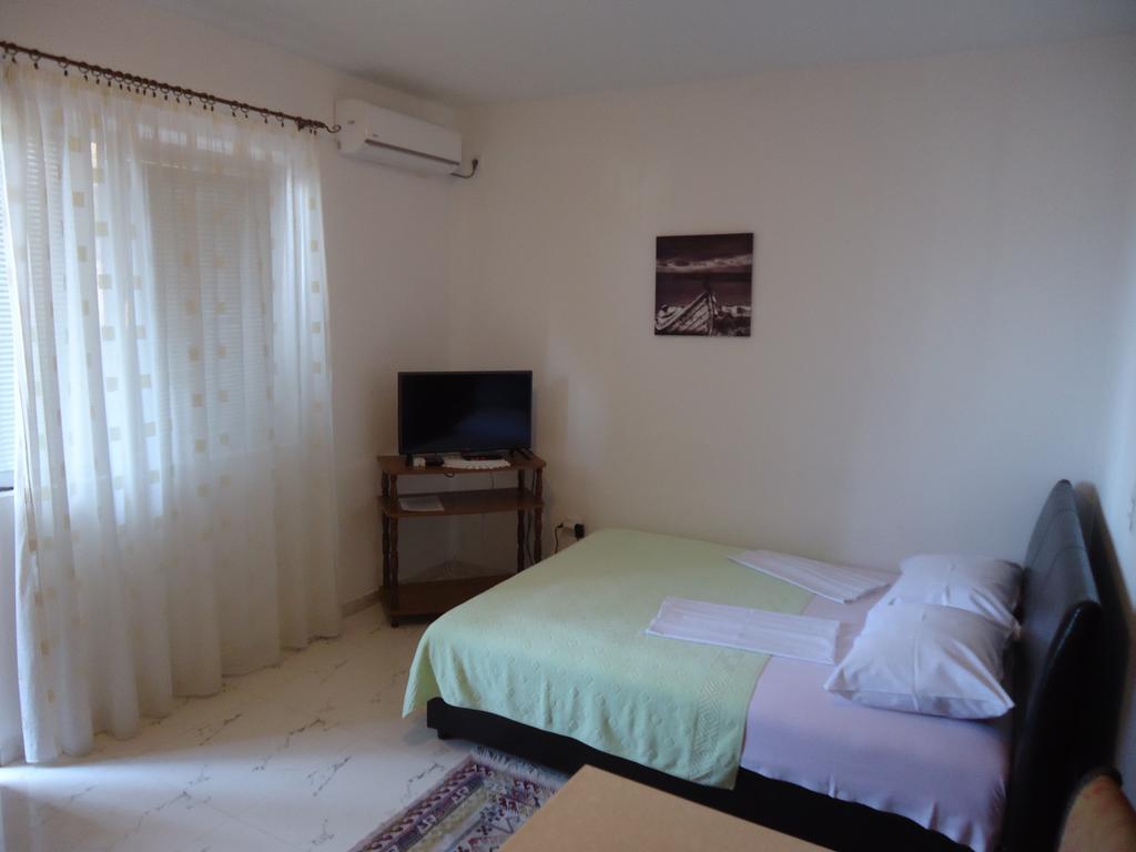 Apartments Villa Micunovic Herceg Novi Dış mekan fotoğraf